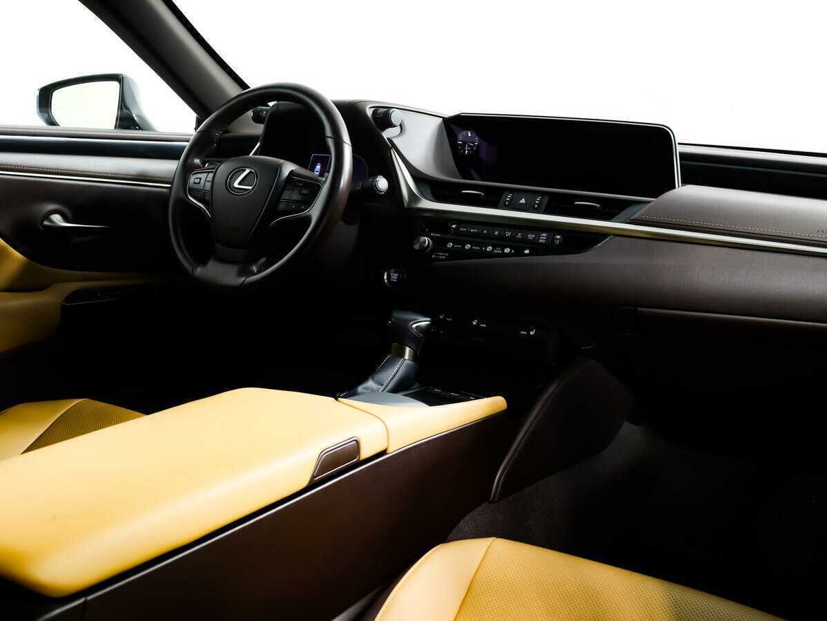 Lexus ES 250, 2021 Фото №9