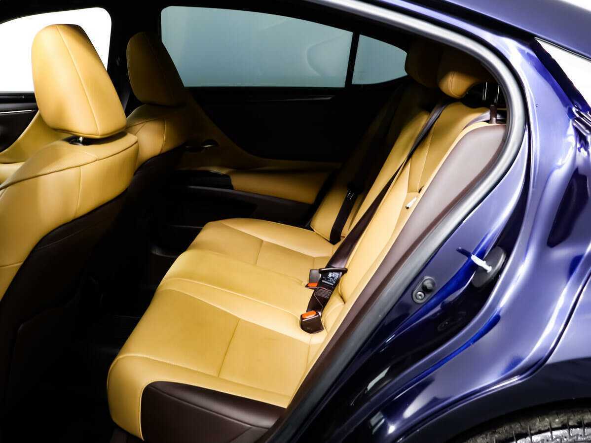 Lexus ES 250, 2021 Фото №12