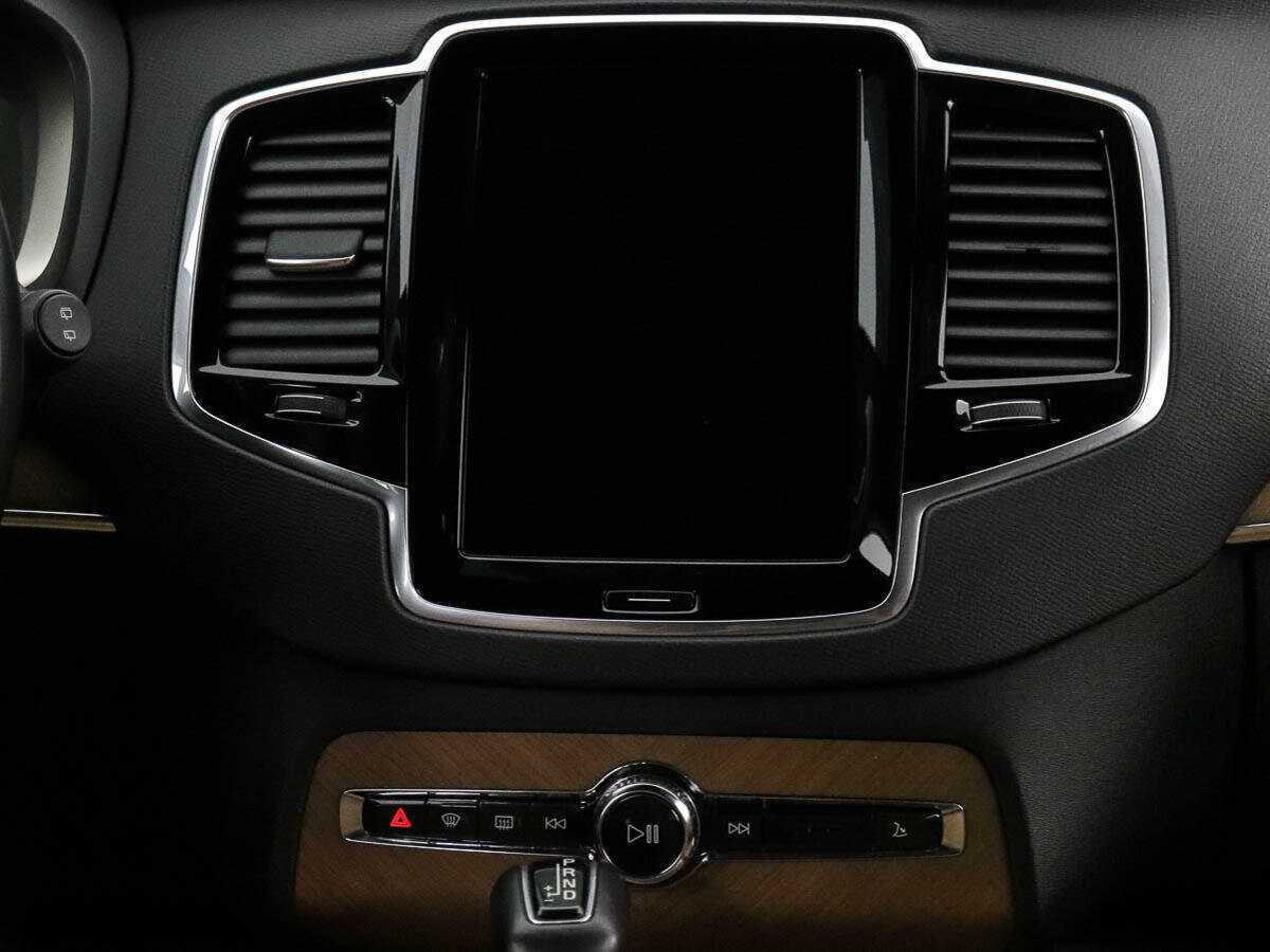 Volvo XC90, 2018 Фото №15