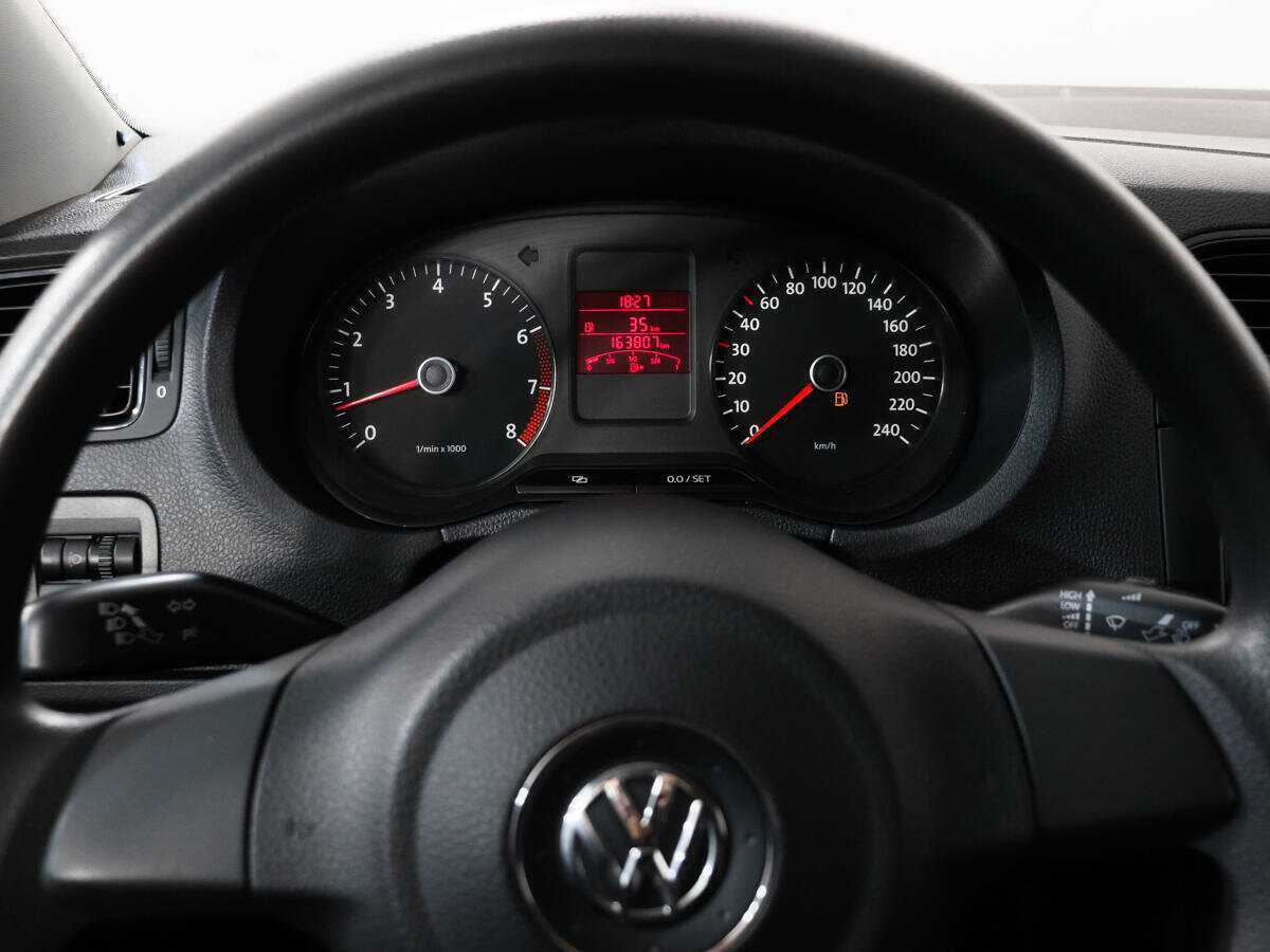 Volkswagen Polo, 2011 Фото №11