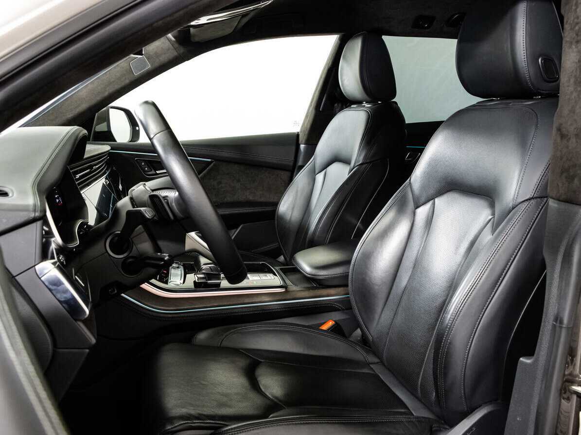 Audi Q8 45 TDI, 2019 Фото №16