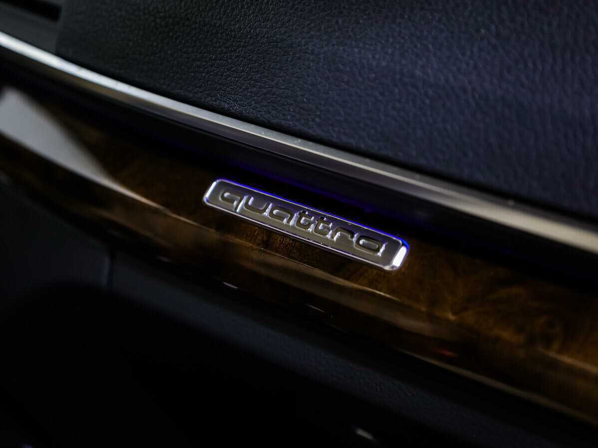 Audi Q5, 2017 Фото №16