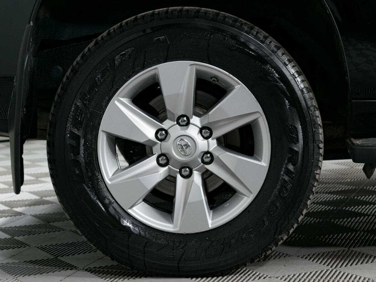 Toyota Land Cruiser Prado, 2018 Фото №11
