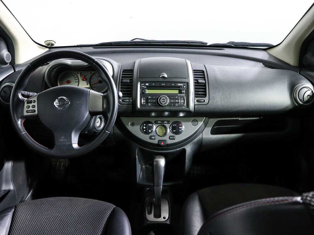 Nissan Note, 2007 Фото №10