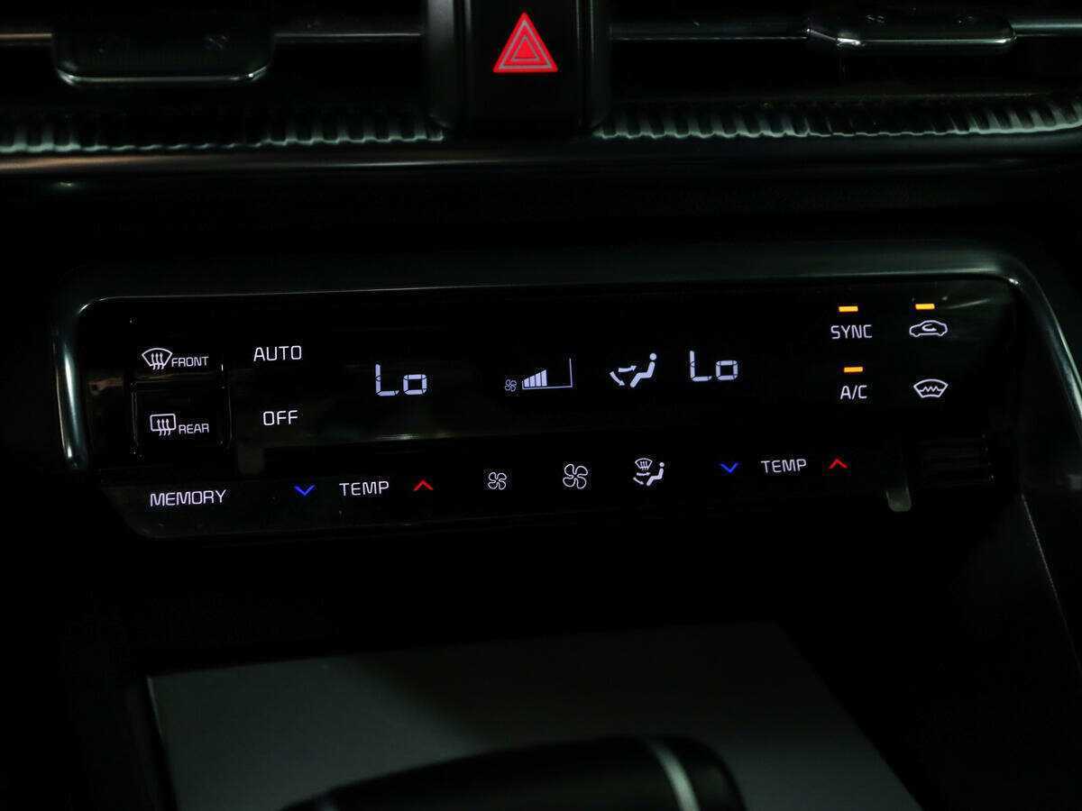 Kia K5, 2023 Фото №20