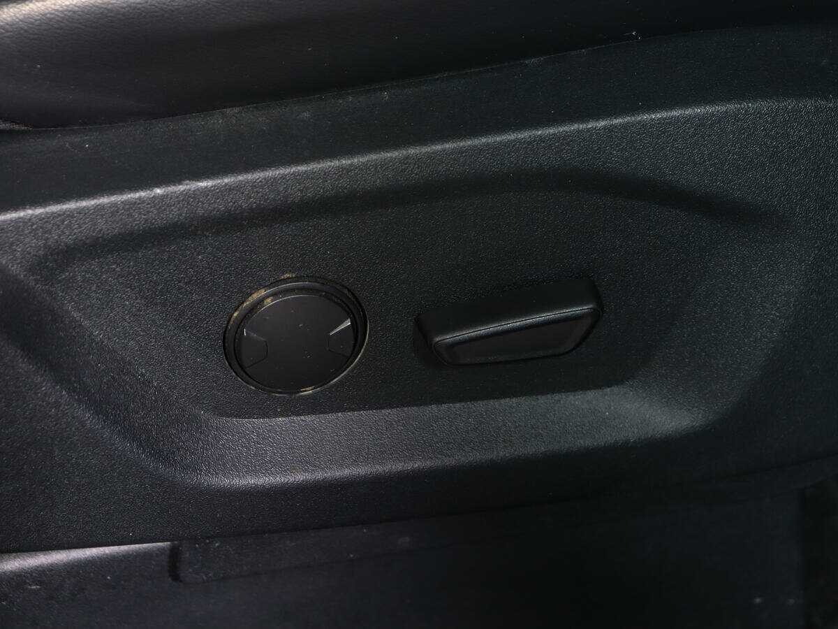 Ford Explorer, 2019 Фото №17