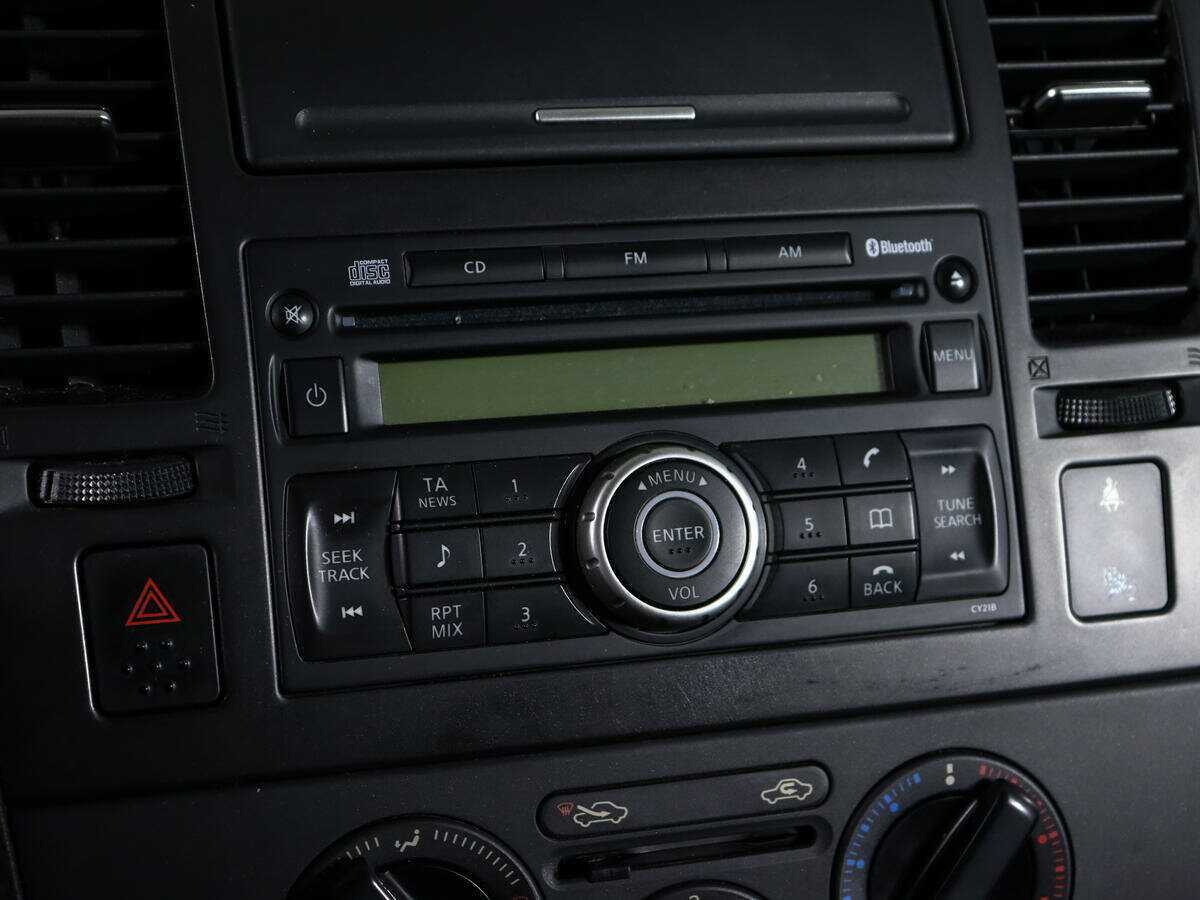 Nissan Tiida, 2007 Фото №15