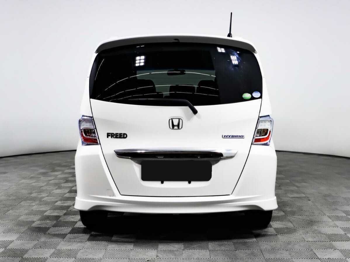 Honda Freed, 2013 - 146 000 км. | Фото №6