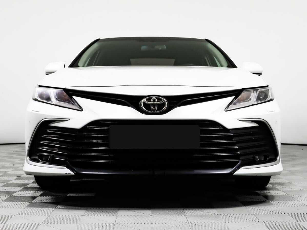 Toyota Camry, 2021 - 82 300 км. | Фото №2