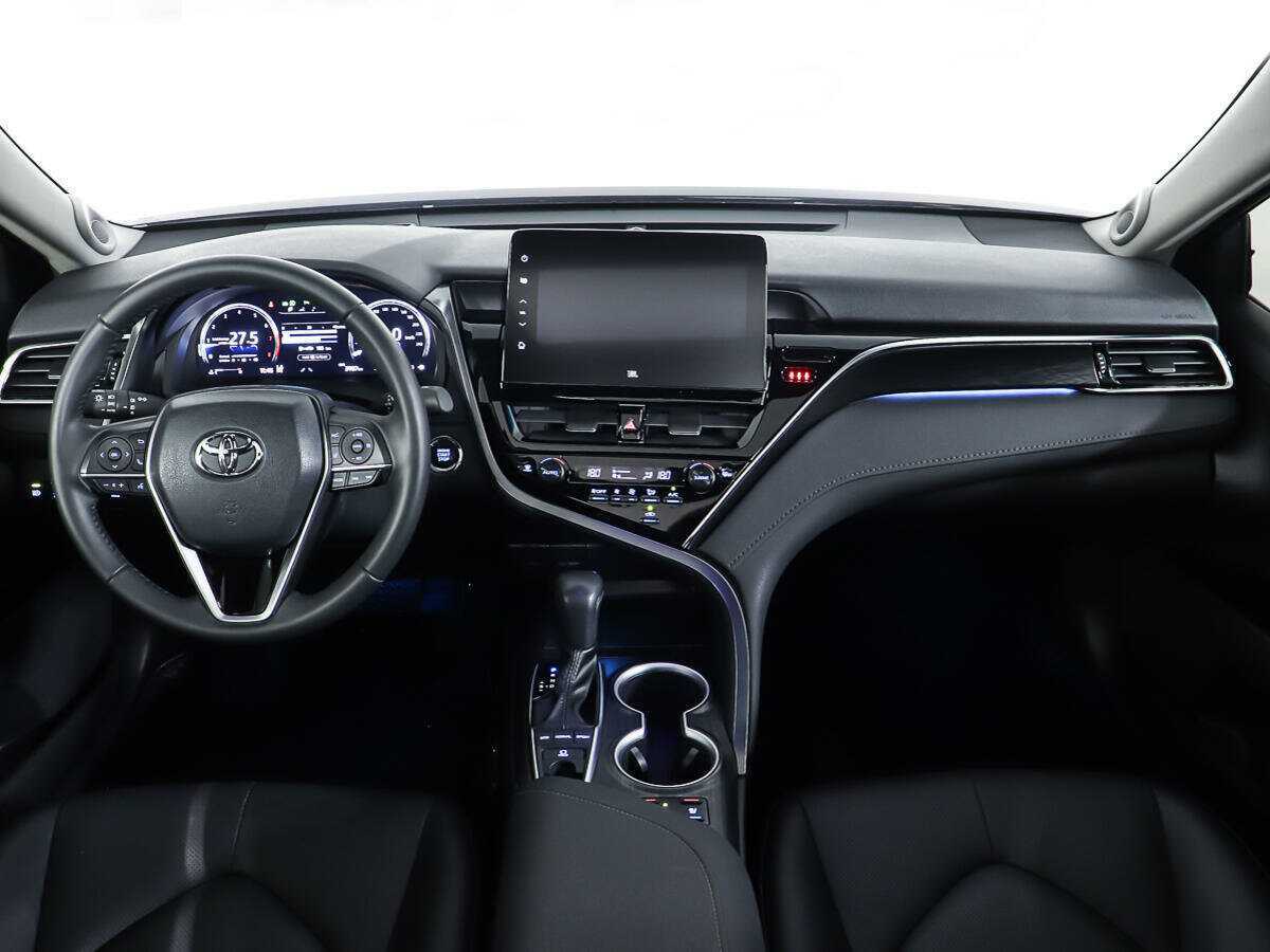Toyota Camry, 2023 Фото №14