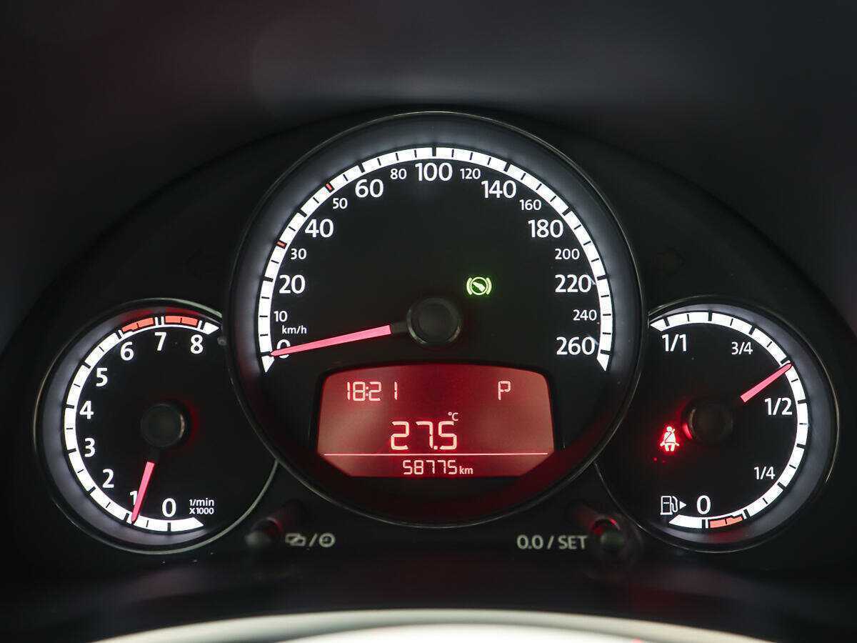 Volkswagen Beetle, 2014 Фото №14