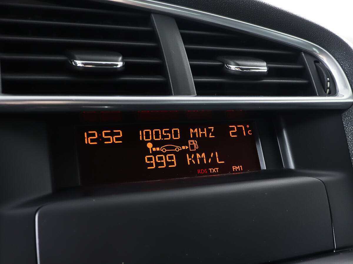 Citroen C4, 2011 Фото №18