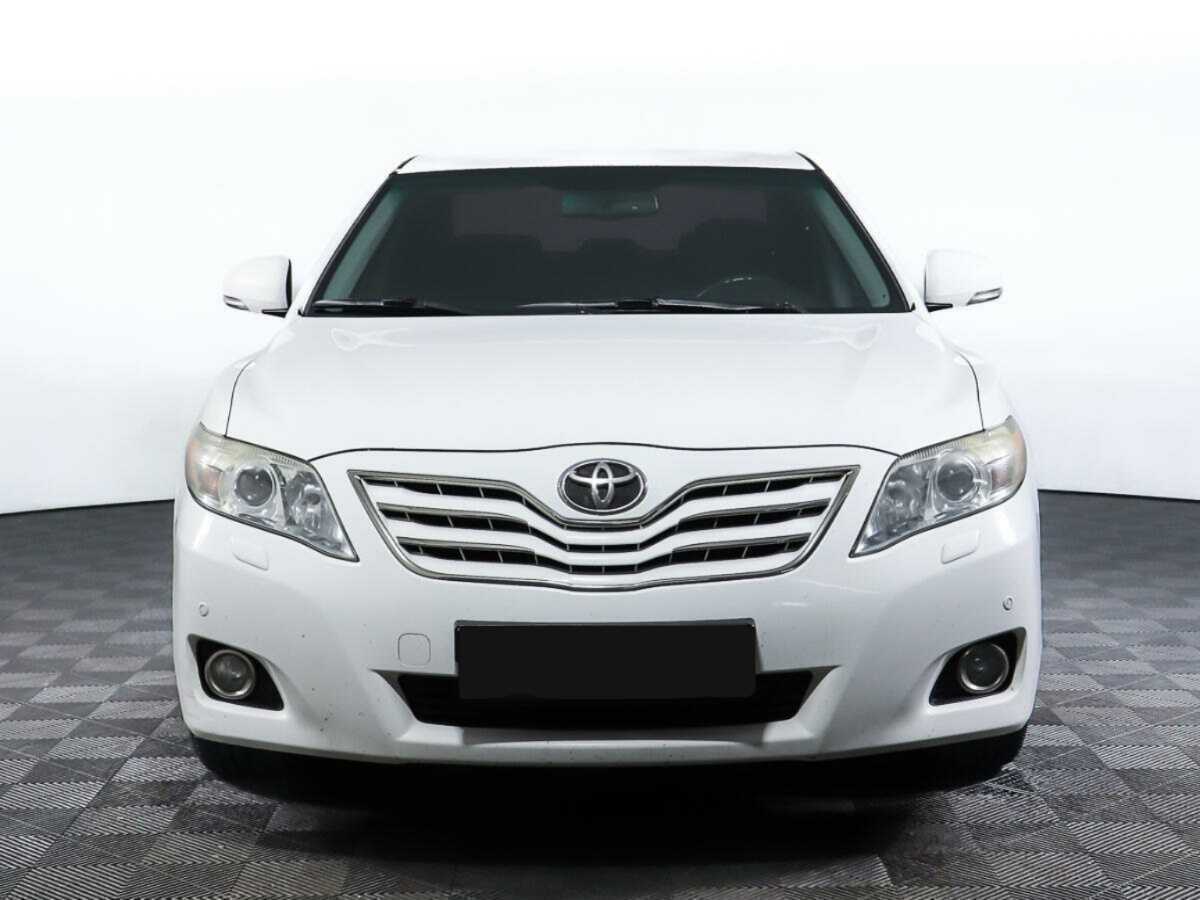 Toyota Camry, 2010 Фото №2