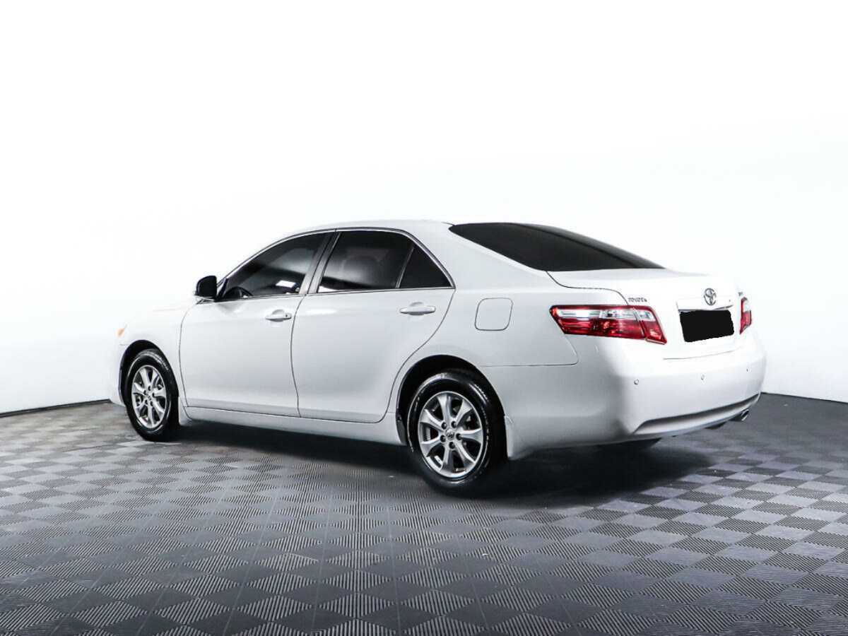 Toyota Camry, 2010 Фото №7