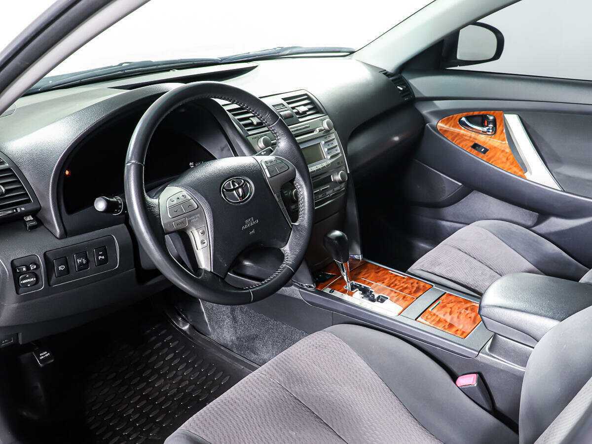Toyota Camry, 2010 Фото №13