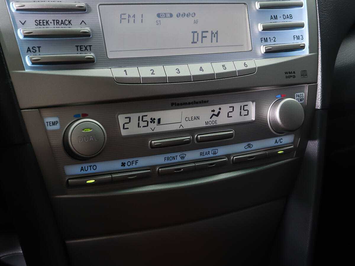 Toyota Camry, 2010 Фото №18