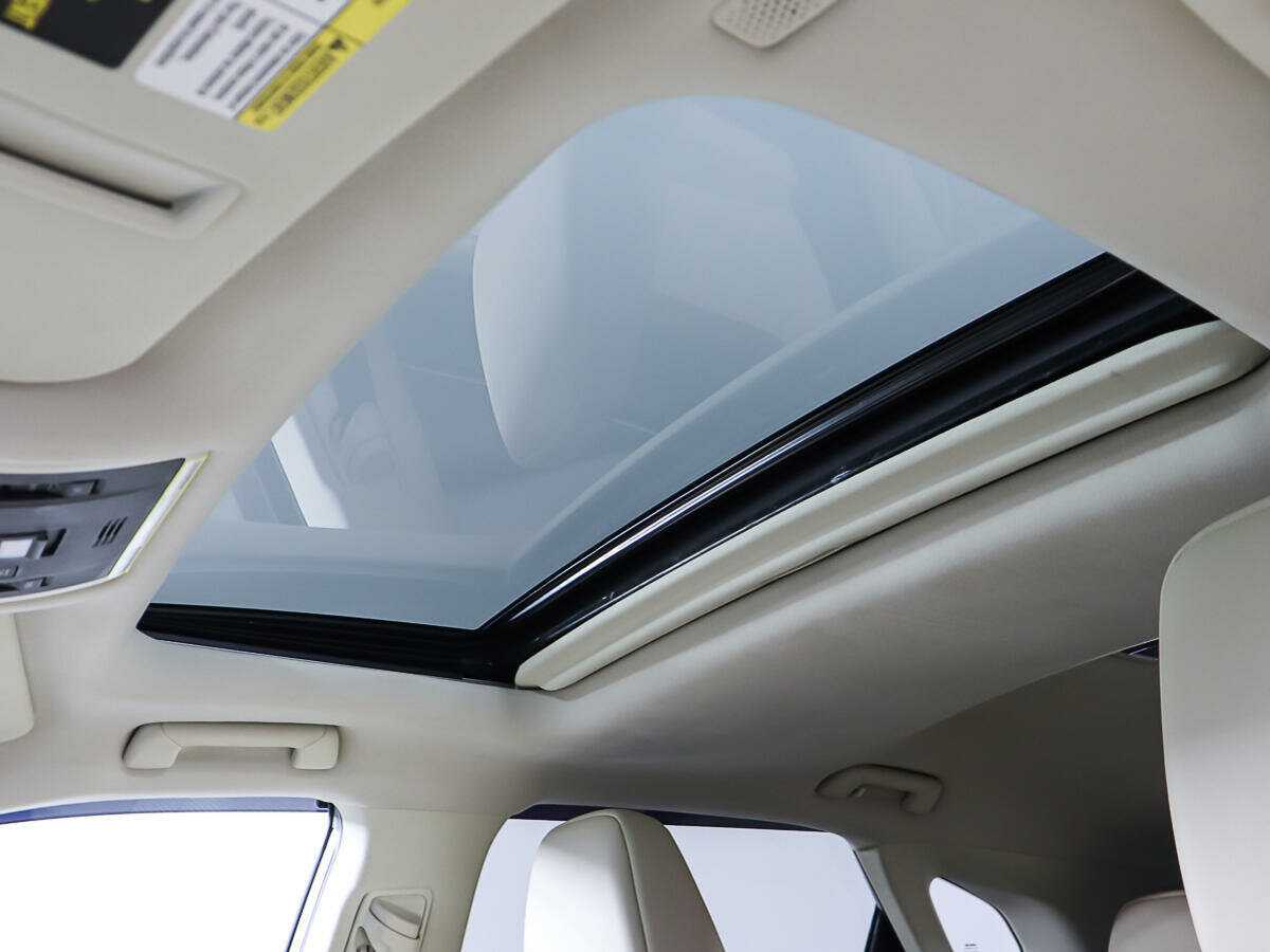 Lexus RX 350, 2022 Фото №19