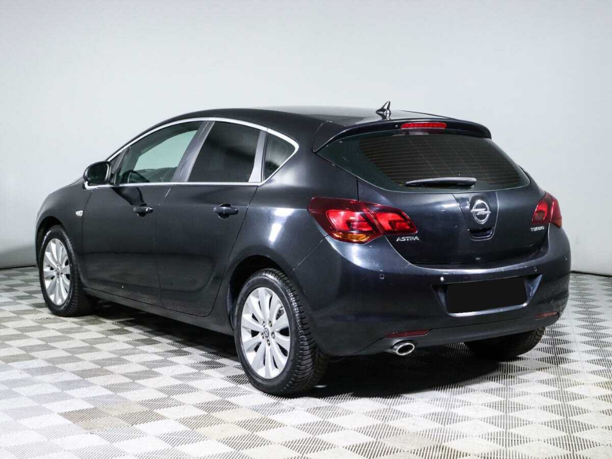 Opel Astra, 2011 - 104 600 км. | Фото №6