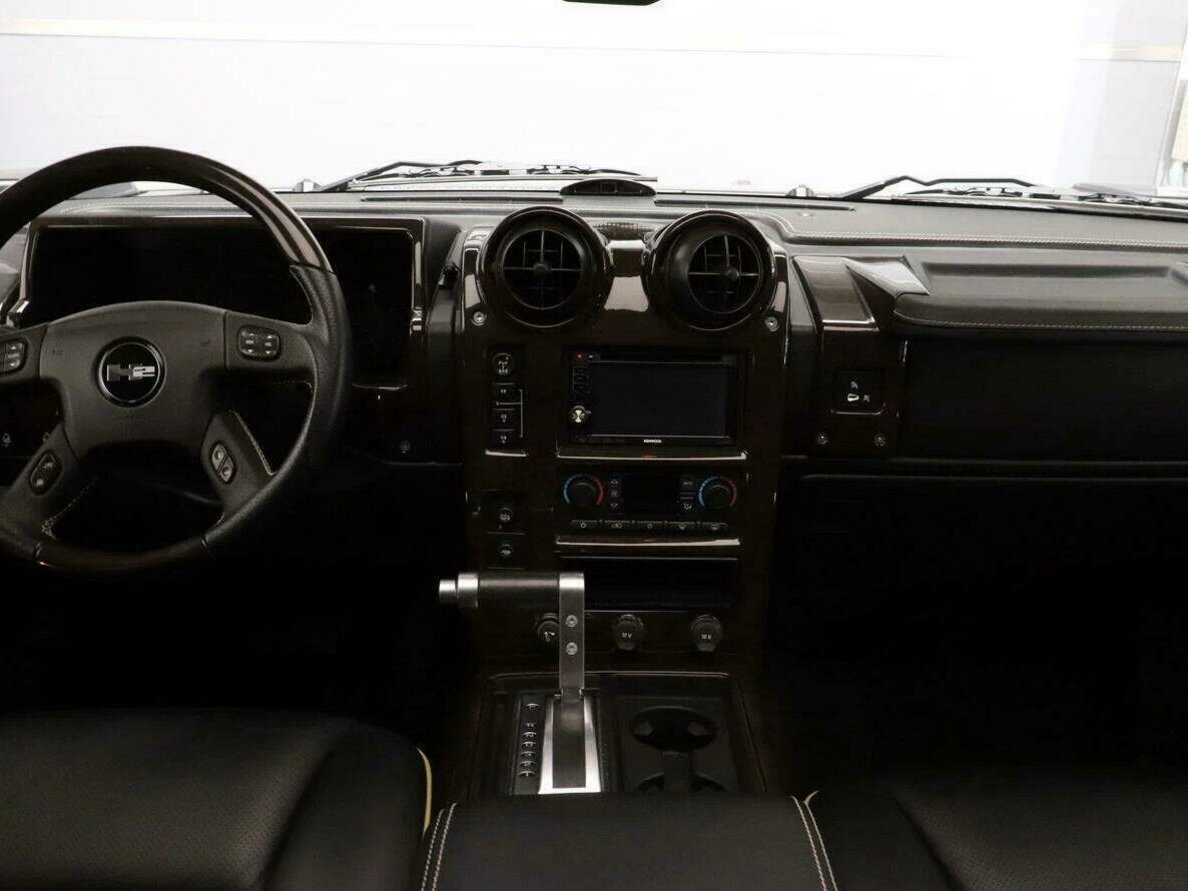 Hummer H2, 2006 - 8 201 км. | Фото №7