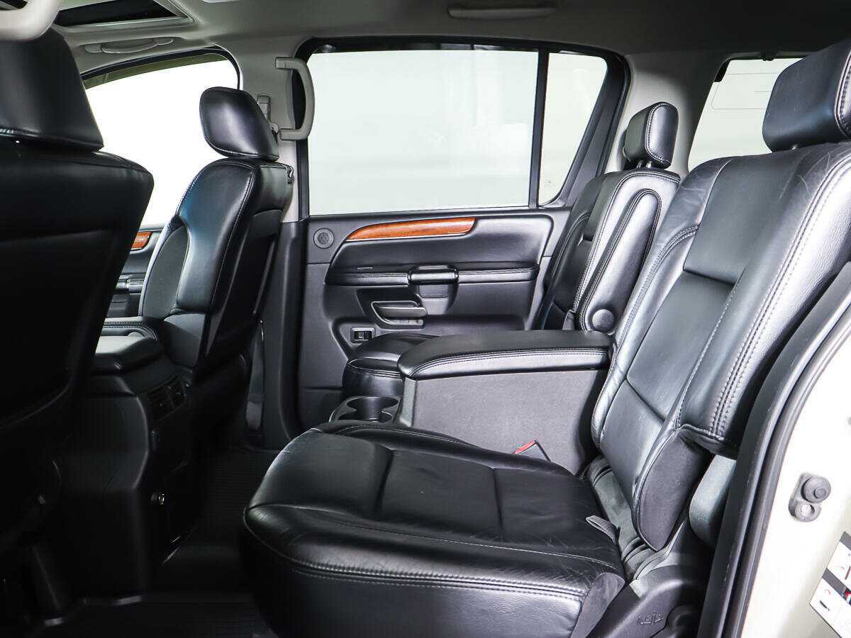 Infiniti QX56, 2008 Фото №10