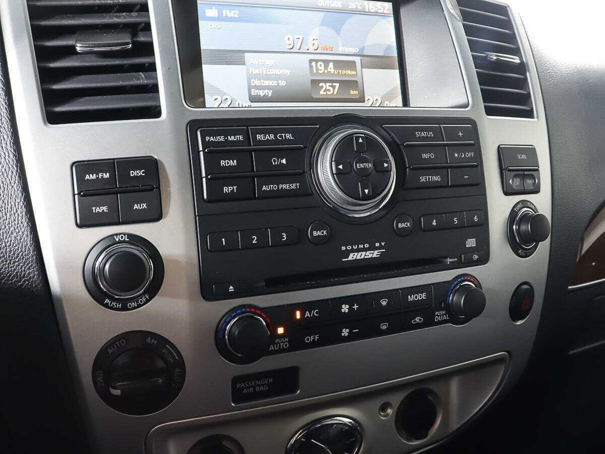 Infiniti QX56, 2008 Фото №14