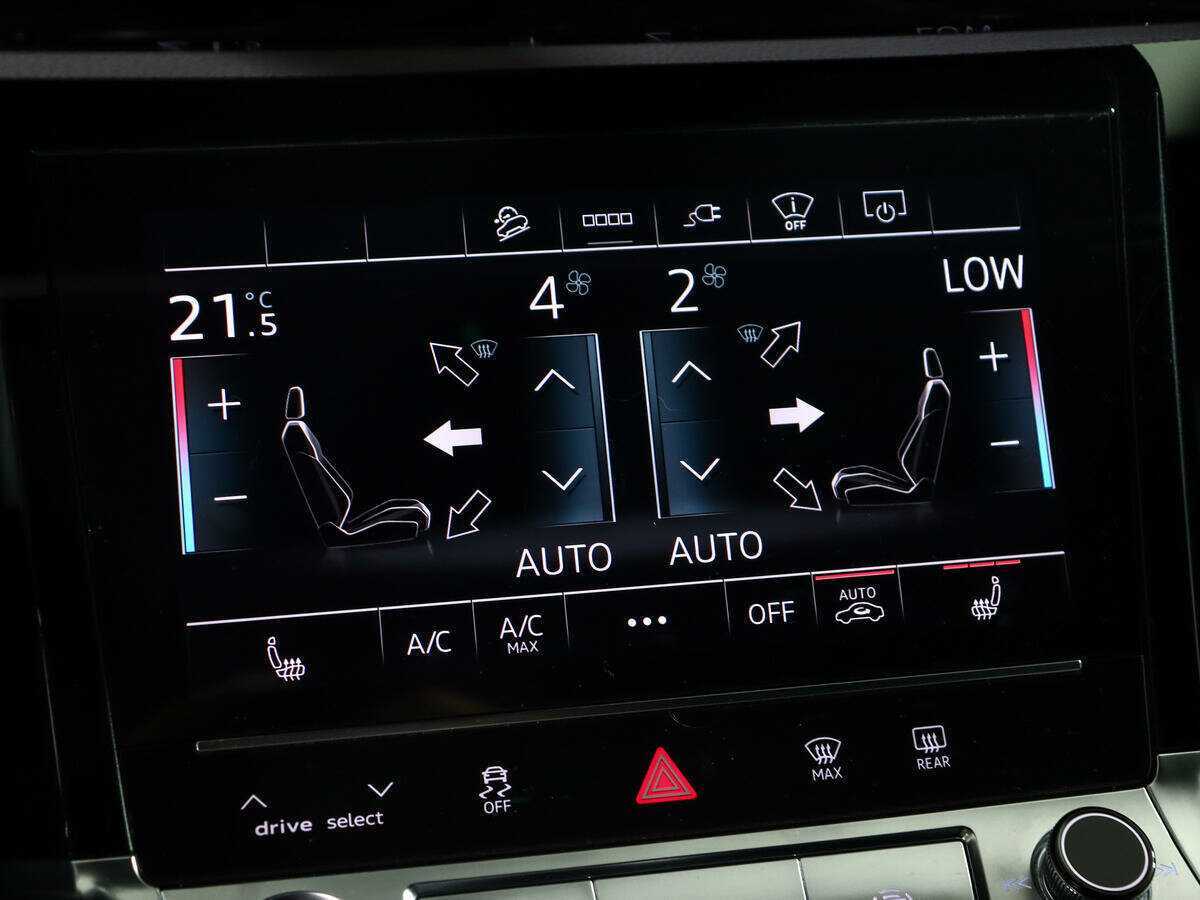 Audi e-tron Sportback 55, 2020 Фото №22