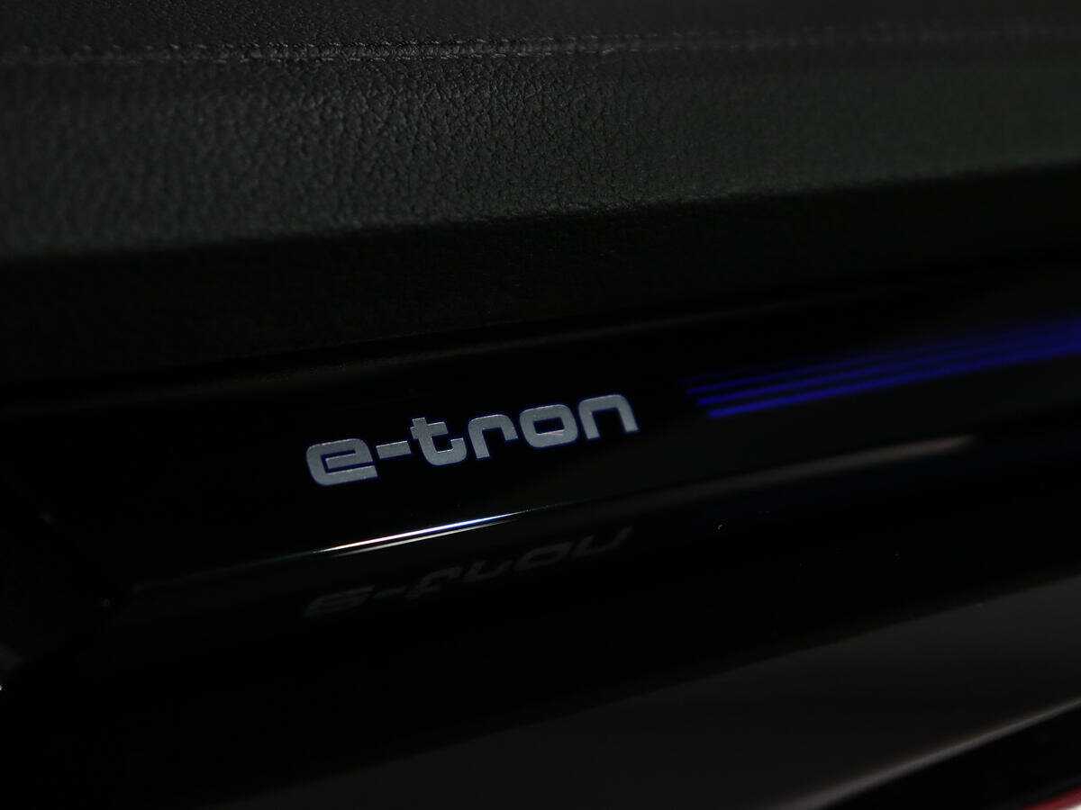 Audi e-tron Sportback 55, 2020 Фото №26