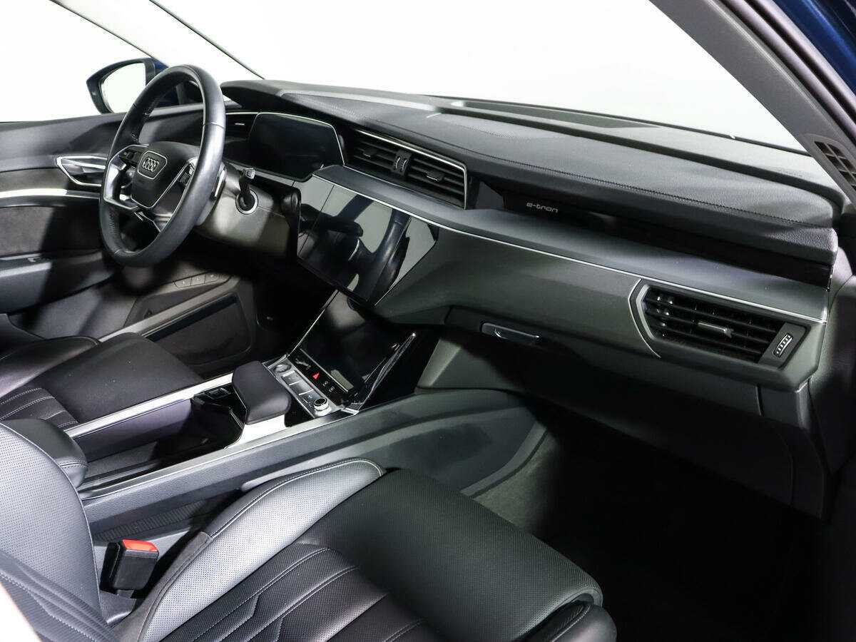 Audi e-tron 55, 2019 - 66 504 км. | Фото №7