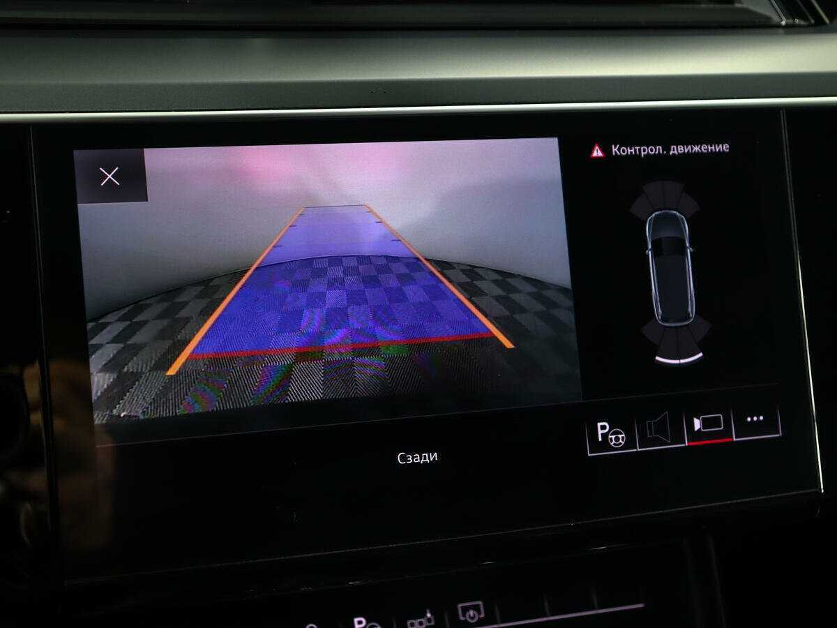 Audi e-tron 55, 2019 Фото №14