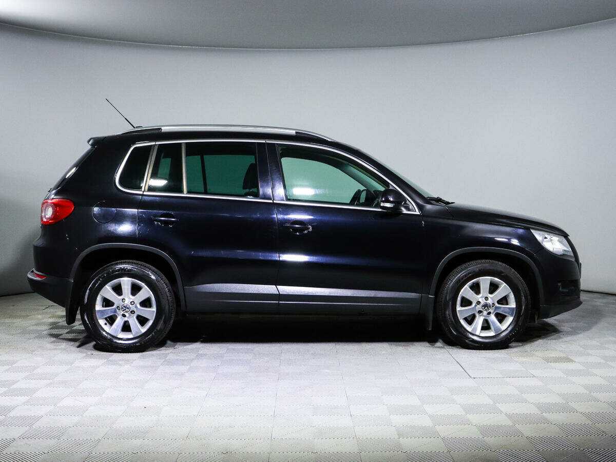Volkswagen Tiguan, 2010 - 145 518 км. | Фото №4