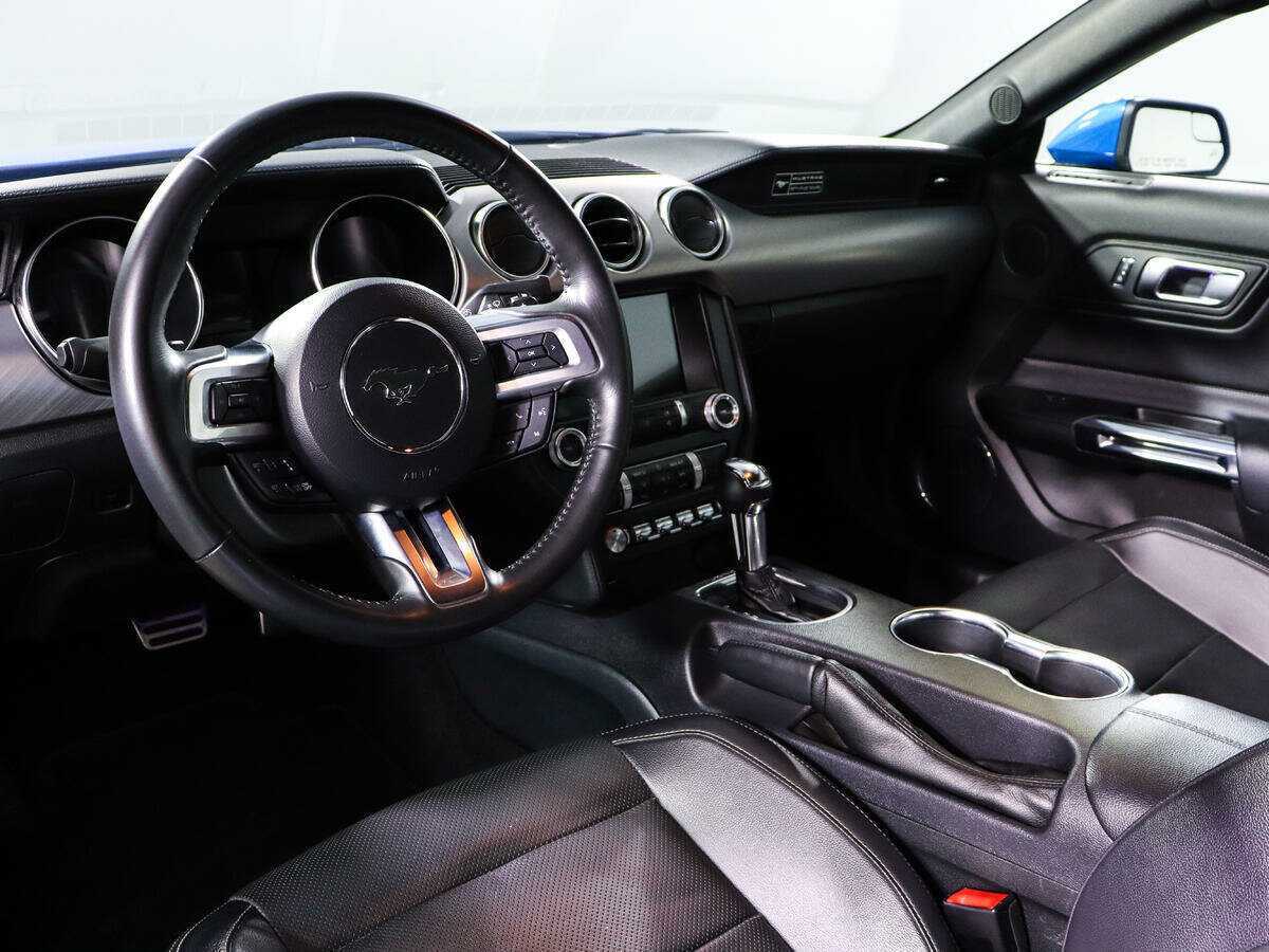 Ford Mustang, 2020 Фото №12