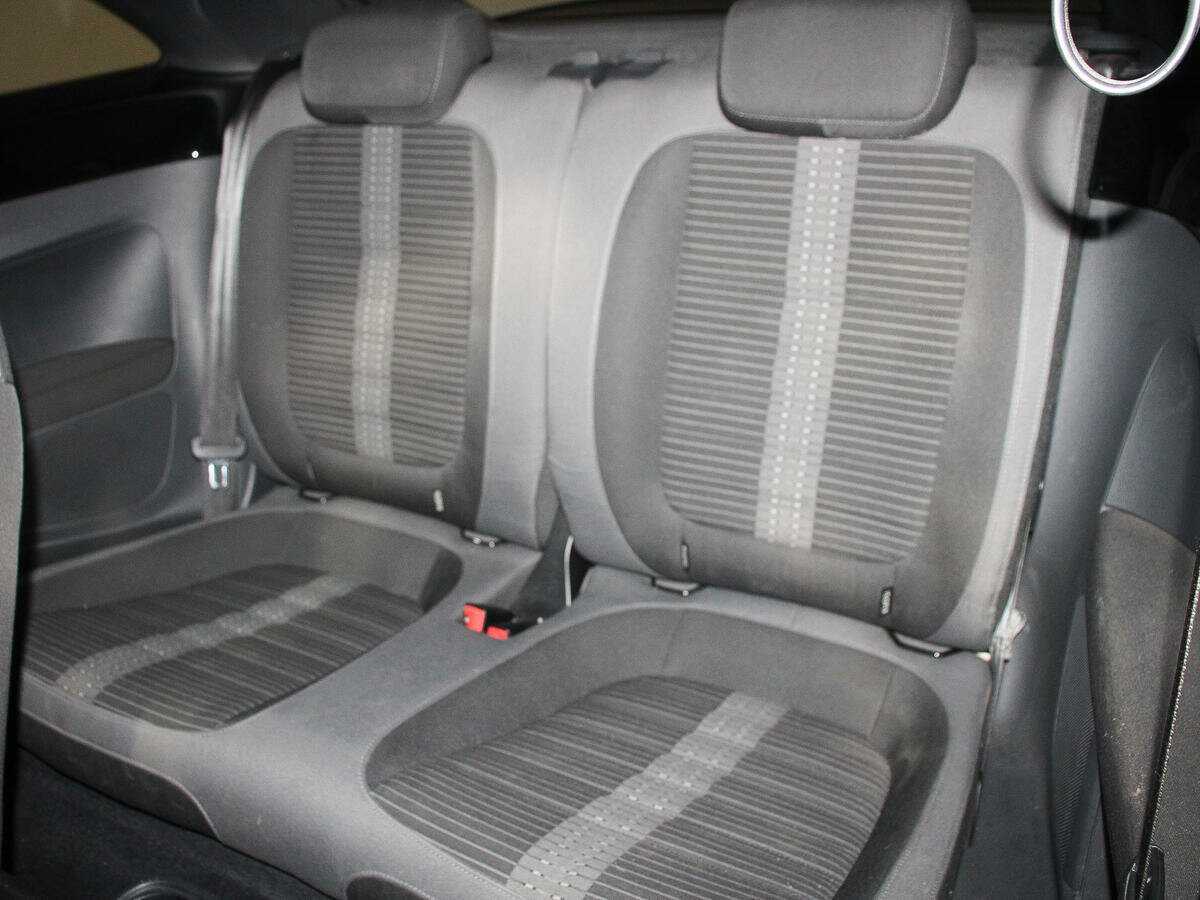 Volkswagen Beetle, 2014 - 126 000 км. | Фото №8