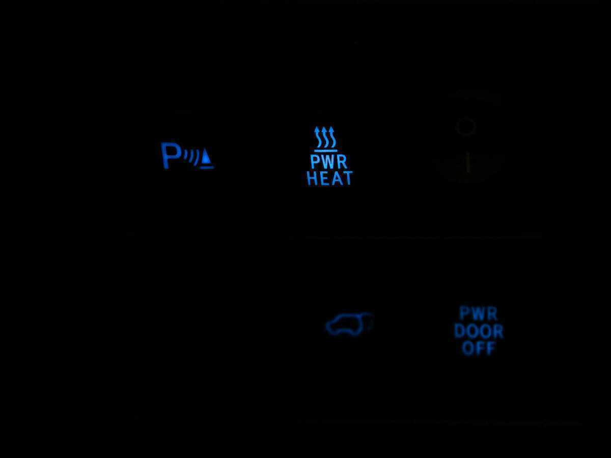 Toyota Fortuner, 2017 Фото №21