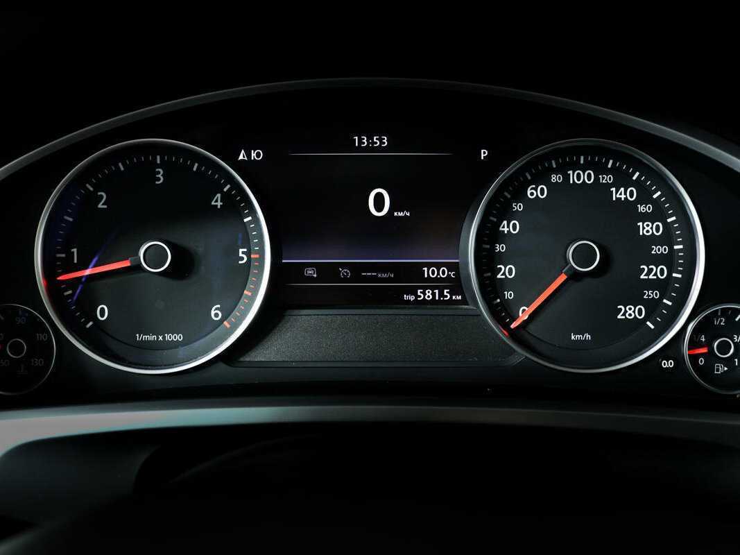 Volkswagen Touareg, 2016 Фото №10