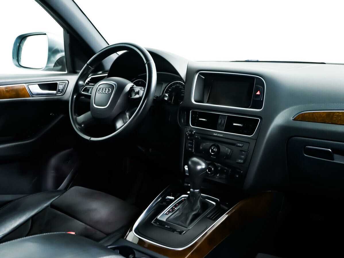 Audi Q5, 2011 Фото №9