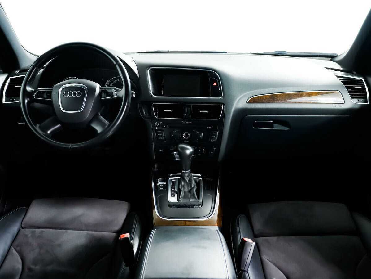 Audi Q5, 2011 Фото №11