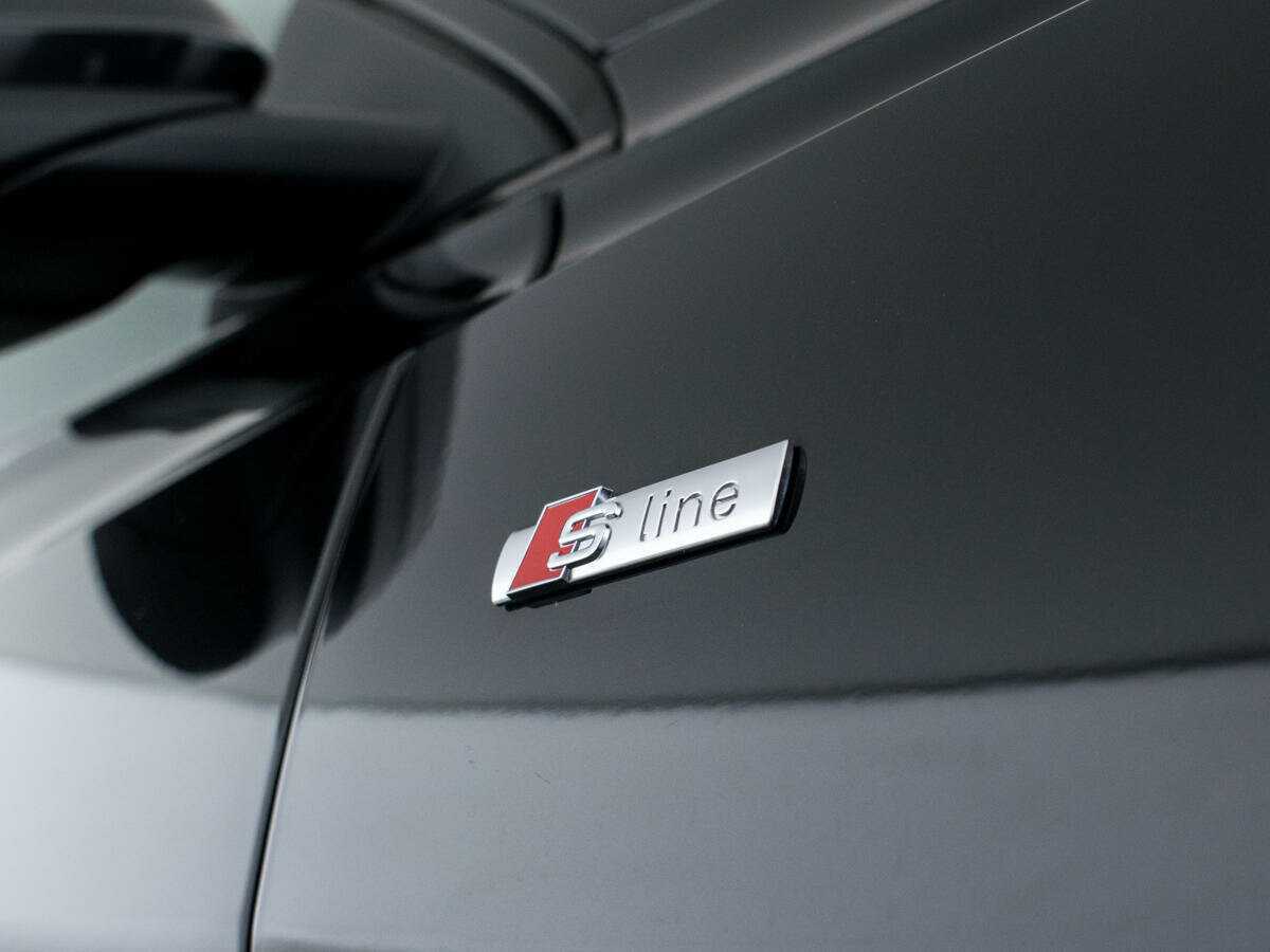 Audi Q8 55 TFSI, 2019 Фото №17