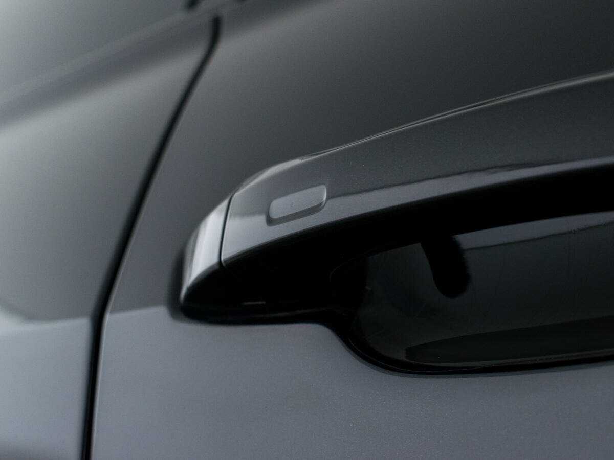 Audi Q8 55 TFSI, 2019 Фото №18