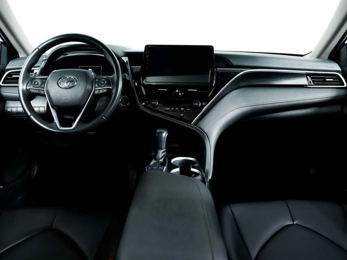 Toyota Camry, 2022 Фото №11