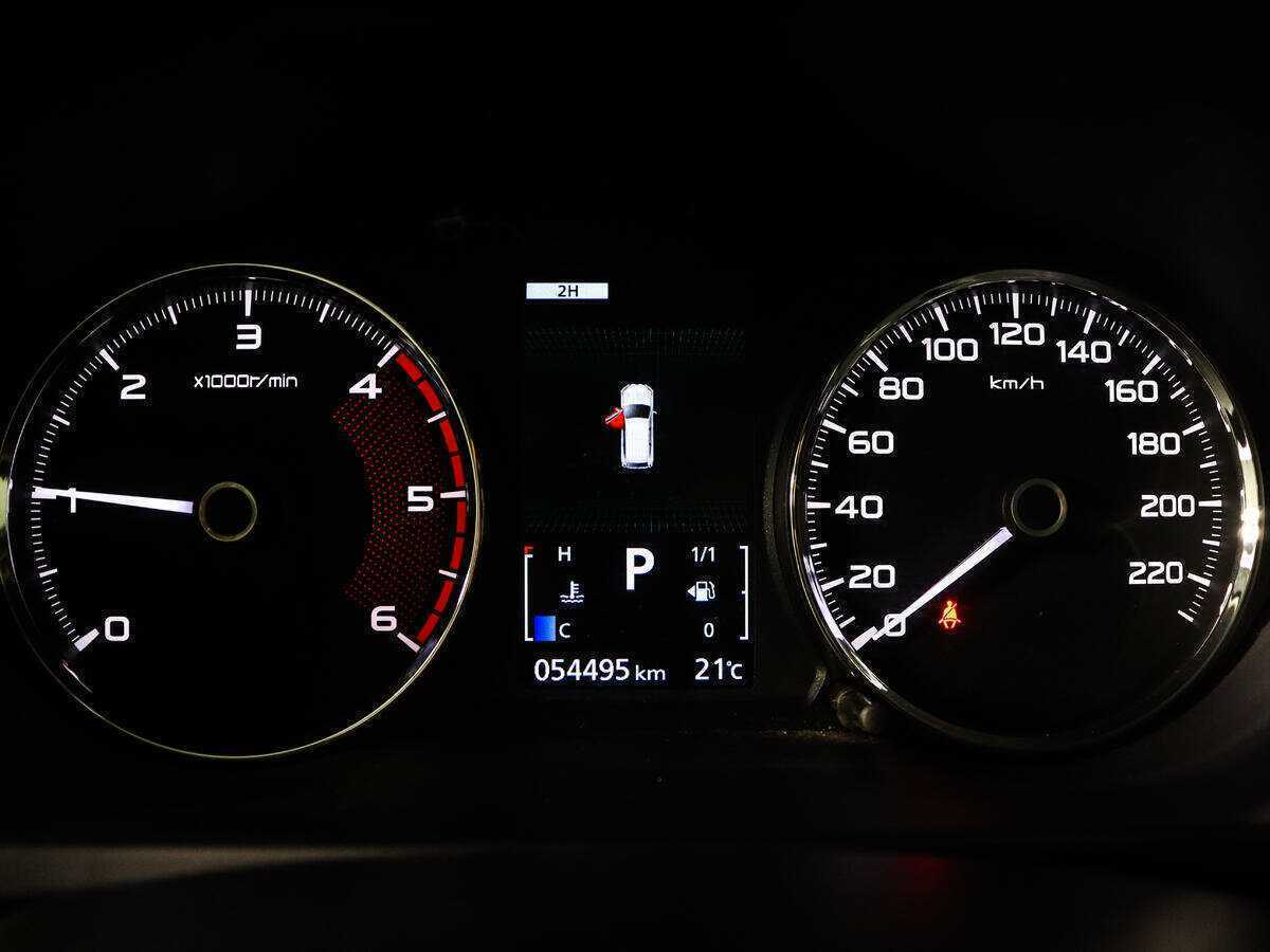 Mitsubishi Pajero Sport, 2019 Фото №11