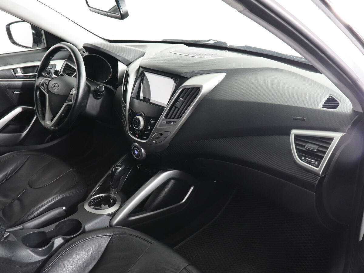 Hyundai Veloster, 2011 Фото №9