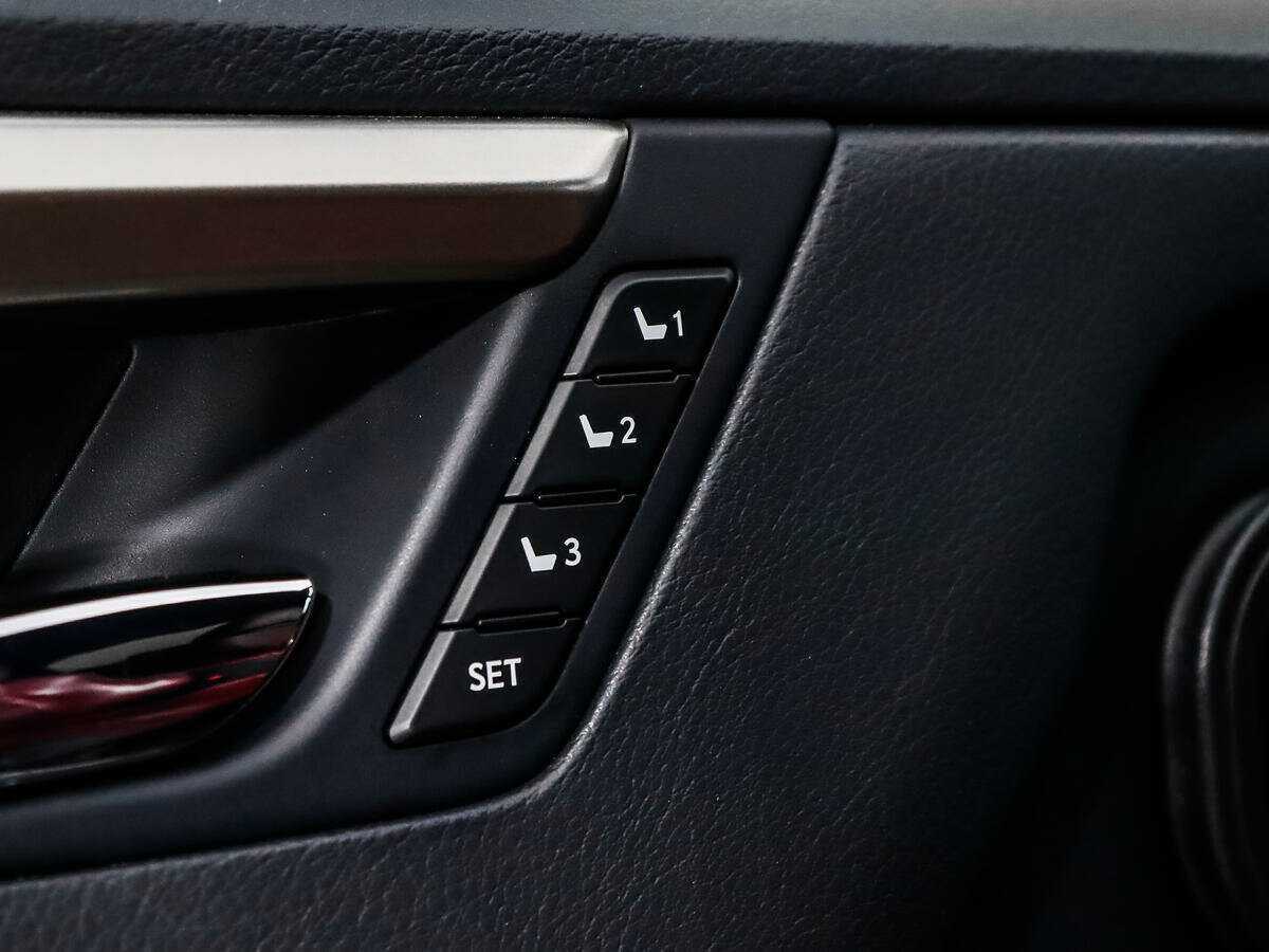 Lexus RX 200t, 2016 Фото №10