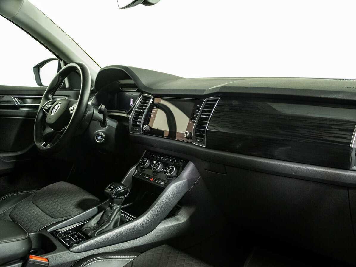Skoda Kodiaq, 2021 Фото №9