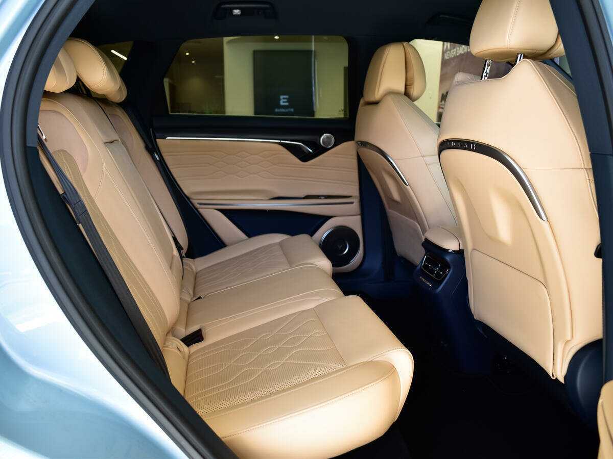 Voyah Free EV, 2022 - 9 292 км. | Фото №8