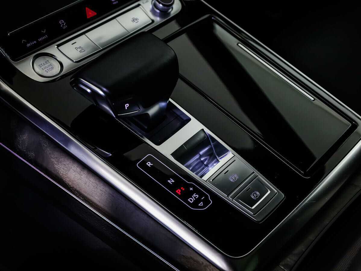 Audi Q8 45 TDI, 2019 Фото №15