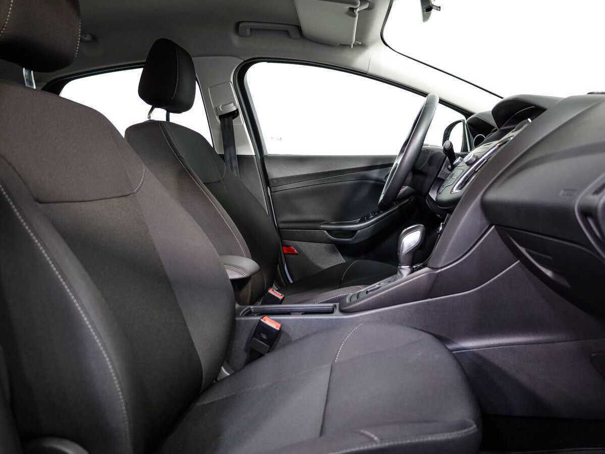 Ford Focus, 2018 Фото №12