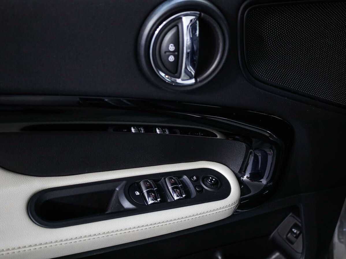 Mini Countryman Cooper D, 2018 Фото №14