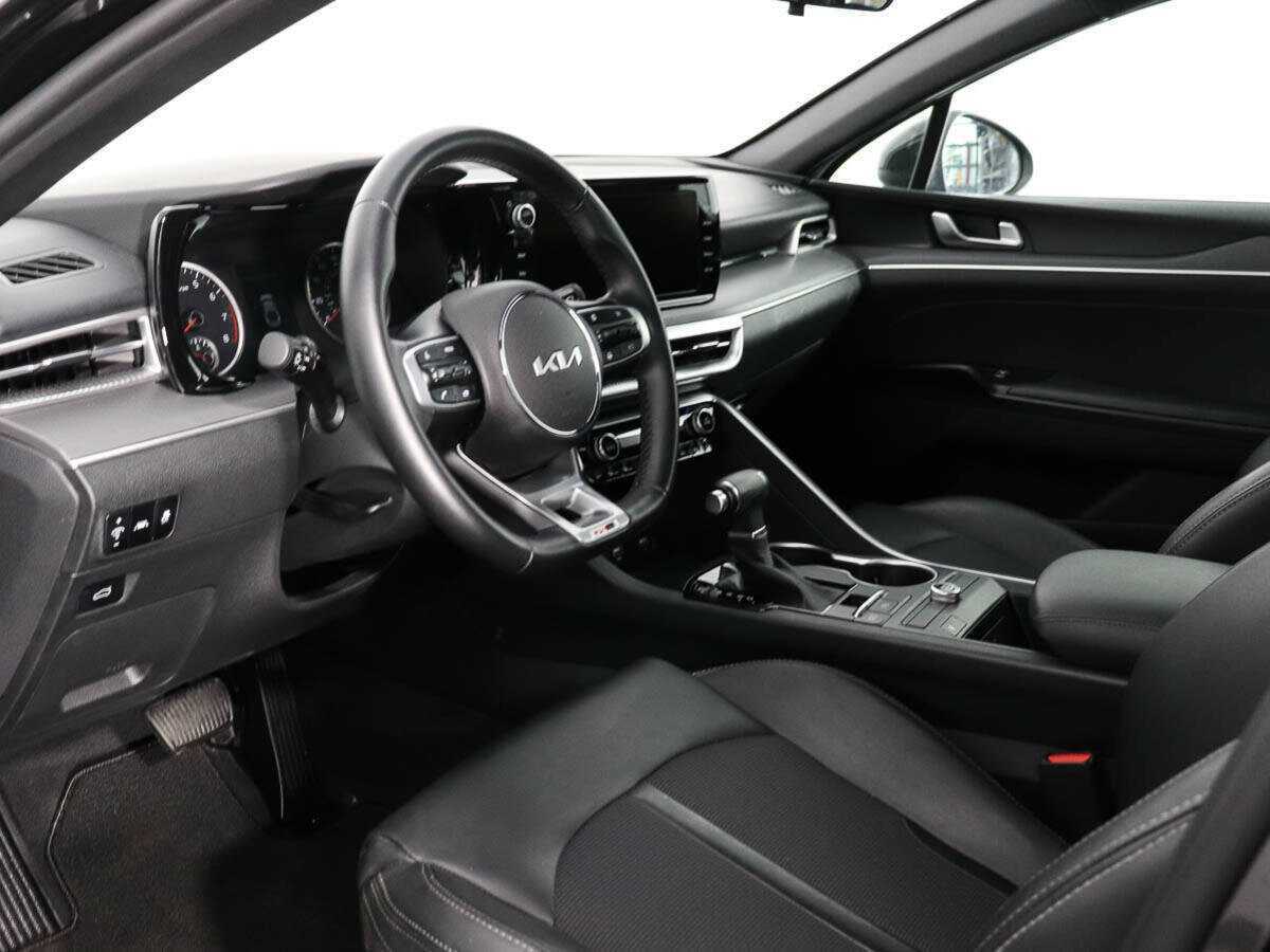 Kia K5, 2022 Фото №10