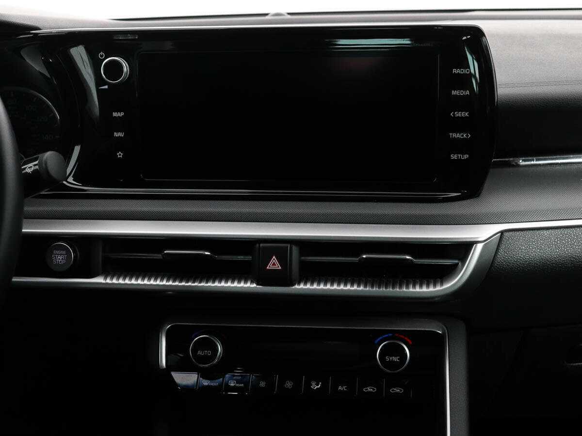 Kia K5, 2022 Фото №14