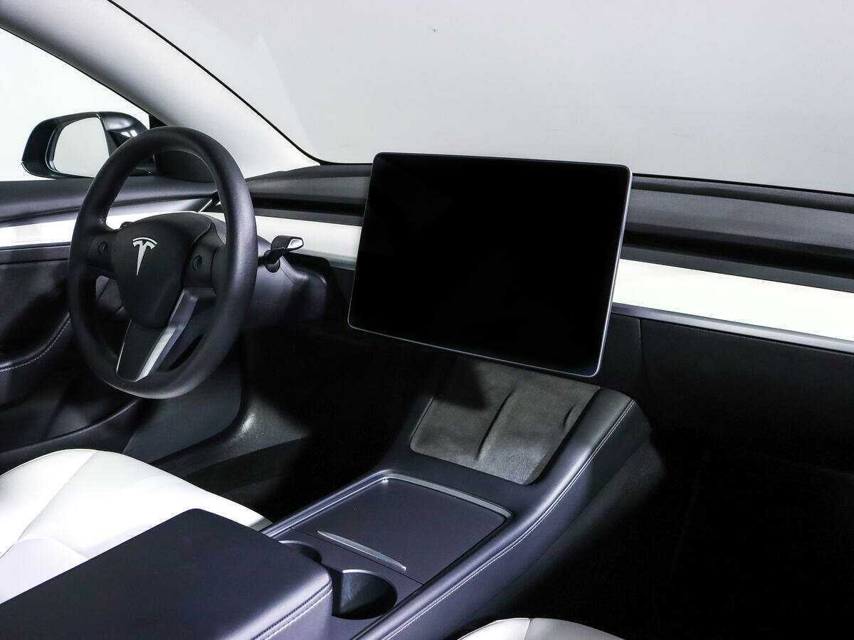 Tesla Model 3 Long Range, 2021 Фото №9